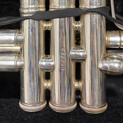 Bach Stradivarius Trumpet Model 37, Silver Finish image 4