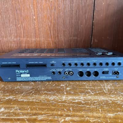 Roland R-8mkII R-8mk2 Human Rhythm Composer Drum Machine w/ power supply image 6
