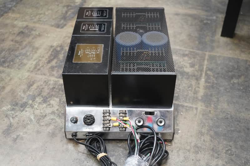 McIntosh MC2100 105-Watt Stereo Solid State Power Amplifier 1969 - 1978 - Black image 1