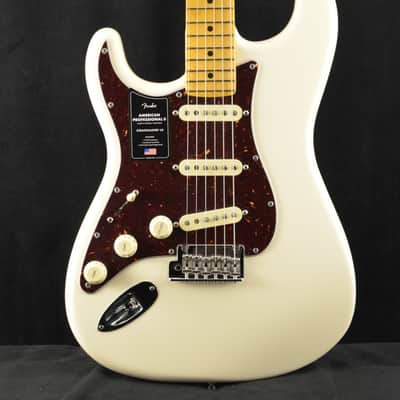 Fender American Professional II Stratocaster Left-Hand Olympic White Maple Fingerboard image 1