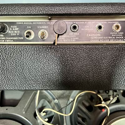 Fender Twin Reverb 2-Channel 100-Watt 2x12" Guitar Combo 1970 - 1971 - Silverface image 7
