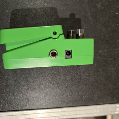 Behringer TO800 Vintage Tube Overdrive 2010s - Green image 4