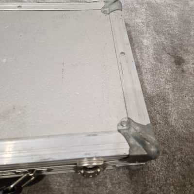 Unbranded Metal Flight Case - 50CMX40CM Equipment Case - Rugged Protection - Very Good image 7