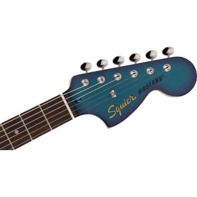 Squier Limited Edition Classic Vibe 60s Mustang Competition Burgundy - Electric Guitar image 3