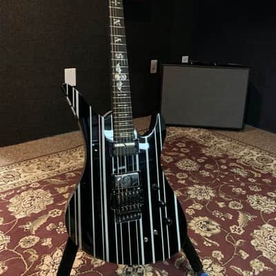 Schecter Synyster Gates Stage Played Custom S Owned by Avenged Sevenfold image 1