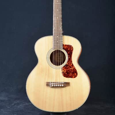 Guild Westerly Collection Jumbo Junior Mahogany Natural image 1