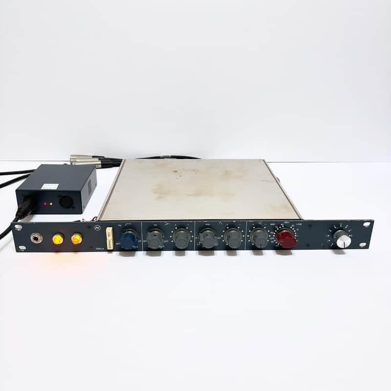 Original Neve 1064 mic pre / 3 band eq housed in a older brent averill face plate 1 ru rack including D.I. / 48v and output trim image 1