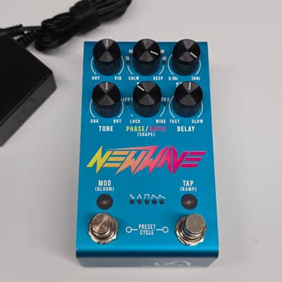 Jackson Audio New Wave 2023 - Present - Blue image 2