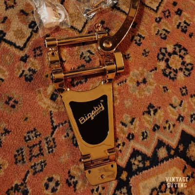 Bigsby B70G Vibrato Tailpiece Gold | Licensed Bigsby Lightening Series image 6
