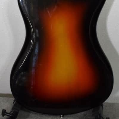 Wurlitzer Cougar 1966 "Sunburst" image 4