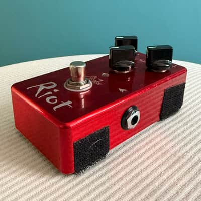 Suhr Riot - Limited Edition in Crimson Red image 3