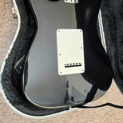 Fender 1995 American Standard Stratocaster made in USA + hard shell image 9