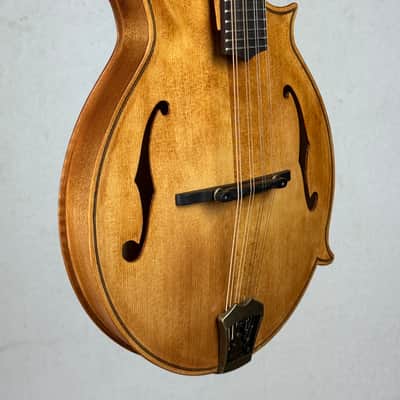 Tonedevil FM Mandolin 2026 - Tobacco Honey Amber Satin image 3