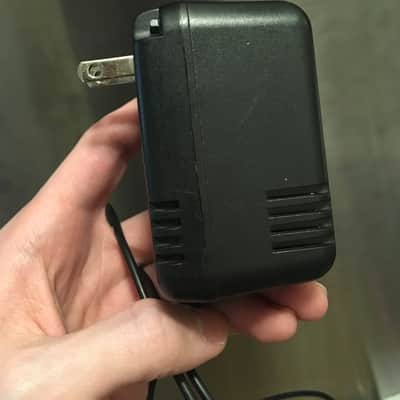Genuine OEM Yamaha PA-3B Original AC Adaptor for CS1x AN1x CS2x CS01 EZ PSS PSR pa3b 12v su10 image 2