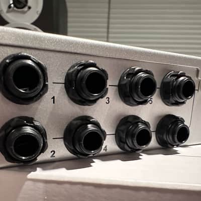 Alesis DEQ-830 - Silver image 19