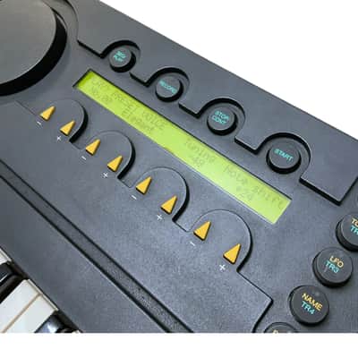 c.1988 YAMAHA EOS YS200 Multi-Timbral Polyphonic Synthesizer 4-OP FM Synth Workstation image 6