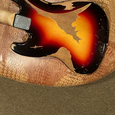Fender Custom Shop Jaco Pastorius Tribute Jazz Bass Relic 1999 - 2019 - 3-Color Sunburst image 12