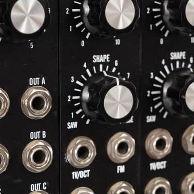 Synthesis Technology MOTM 5U Modular Synthesizer LOADED w/ Powered Case #52657 image 15