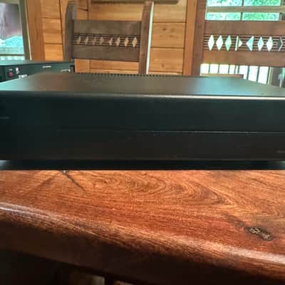 PS Audio Stellar 1200 mono block amps 2022 - black image 3
