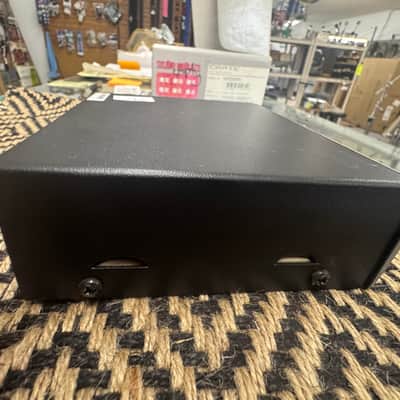 Crate Package SM5HP, and SM2SRS. Headphone amplifier and sound retrieval. image 19