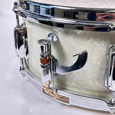 Slingerland 5.5x14" 50's Deluxe Student Model 1-Ply Snare Drum - White Marine Pearl image 10