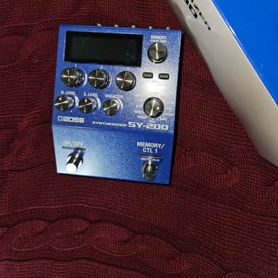 Boss SY-200 Synthesizer | Reverb