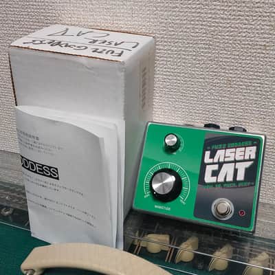 Fuzz Goddess / Devi Ever : FX Laser Cat Low End Fuzz Circa 2016 w/ Original Box Made in USA Devi Ever Guitar Bass Effects Pedal image 1