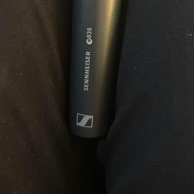 Sennheiser e835 Handheld Cardioid Dynamic Vocal Microphone 1998 - Present - Dark Grey