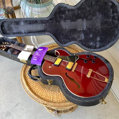 Gibson ES-135 - 2002 - Wine Red w/ Original Case. image 1