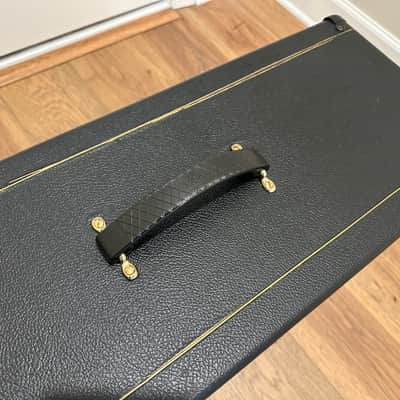 TRM Custom Cabs 210 2018 - Black image 3