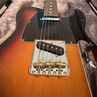 Fender American Professional II Telecaster w/ Rosewood Fretboard 2020 - Present - 3-Color Sunburst image 2