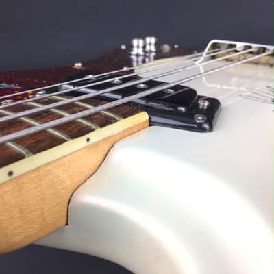 Mosrite Ventures Bass 1965 Pearl White - Signed By The Ventures image 16
