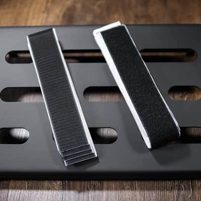 MONO Pedalboard Small Black + Club Accessory Case 2.0 Black image 5