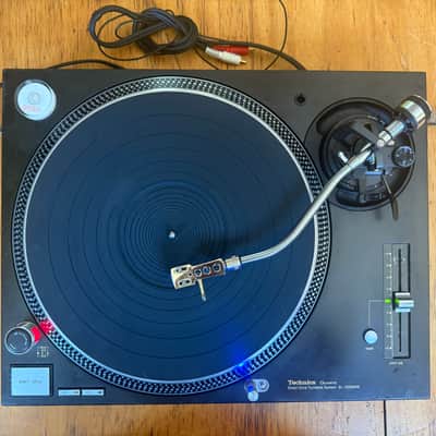 Technics SL-1200MK6 2009 UK Mains Voltage Conversion image 2