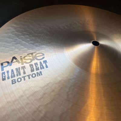 Paiste 15" Giant Beat Hi-Hat Cymbals (Pair) - Traditional image 3