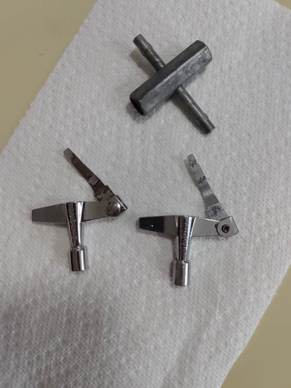 Vintage Ludwig Drums Hex Tool and (2) P40 Drum Keys 60s-70s image 1