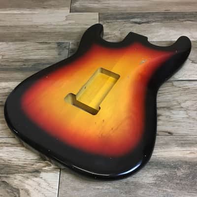 Made to Order - FRANCHIN Mercury F guitar body Relic Aged 100% Nitro Lacquer (Sunburst/ Black/ White/ Blue/ Green/ Yellow/ Red/ Pink/ Burgundy/ Purple/ Gold/ Silver, etc.) Basswood Poplar Stratocaster-Strat-S-Style F-hole Thinline Made in Italy image 21