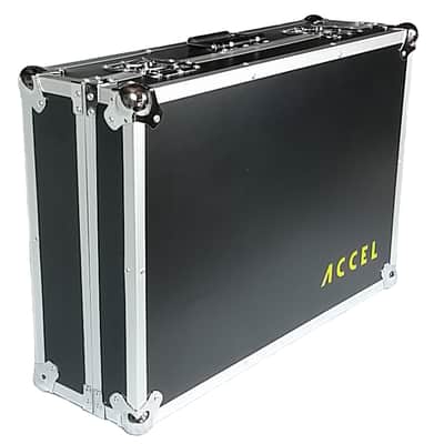 Tour Case ( Inside Dimensions: 22 1/2"W X 15 3/4"DP X 5 1/8"H) image 3