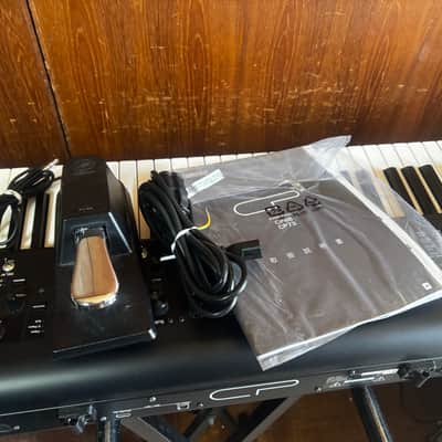 Yamaha CP73 73-note Stage Piano w/ bag image 11