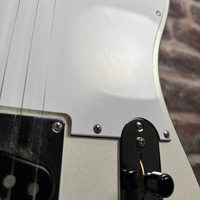 Fender American Ultra Telecaster RW FB Arctic Pearl OCCASION Bild 4