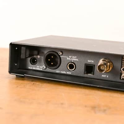 Sennheiser EM 100 G2 Receiver w/ SK 100 G3 Bodypack - B Range (NO PSU) CG010Y2 image 6