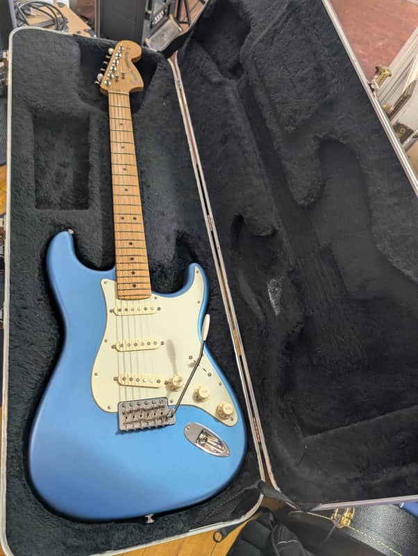 Fender American Performer Stratocaster Electric Guitar