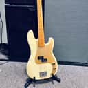Fender American Vintage '57 Precision Bass 1990 - 1998 - Vintage White
