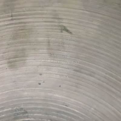 Zildjian 16" A. Avedis Hi Hat Cymbal Set Vintage 1960's 1,623 & 1,709g's image 4