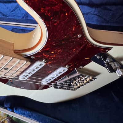 G&L ASAT Classic S 2025 - vintage white image 6