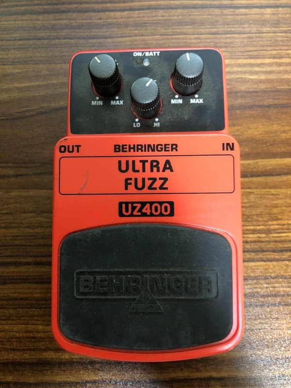 Behringer UZ400