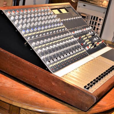 Neve 12 Input Melbourn Portable Console Excellent! image 6