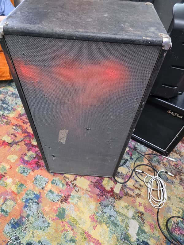 Traynor Bass cab 1970s yt-15 model image 1