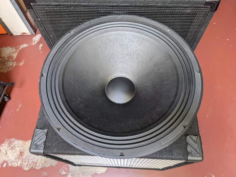 JBL E155-8 High Efficiency 400 Watt 8 Ohm 18