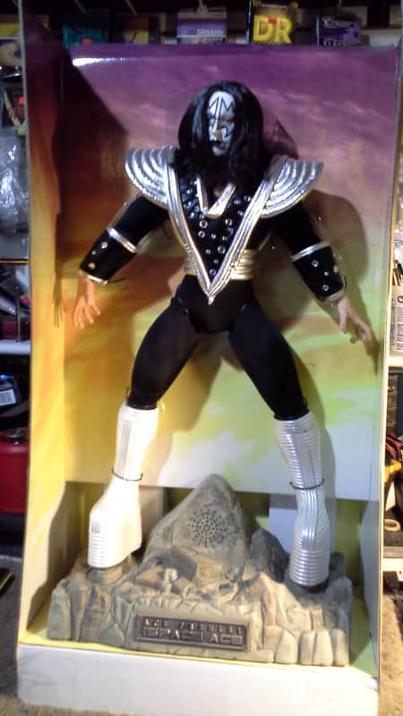 KISS ACE FREHLEY 24" DESTROYER DOLL LIMITED EDITION DEVASTATED CITY BASE W/BOX image 1